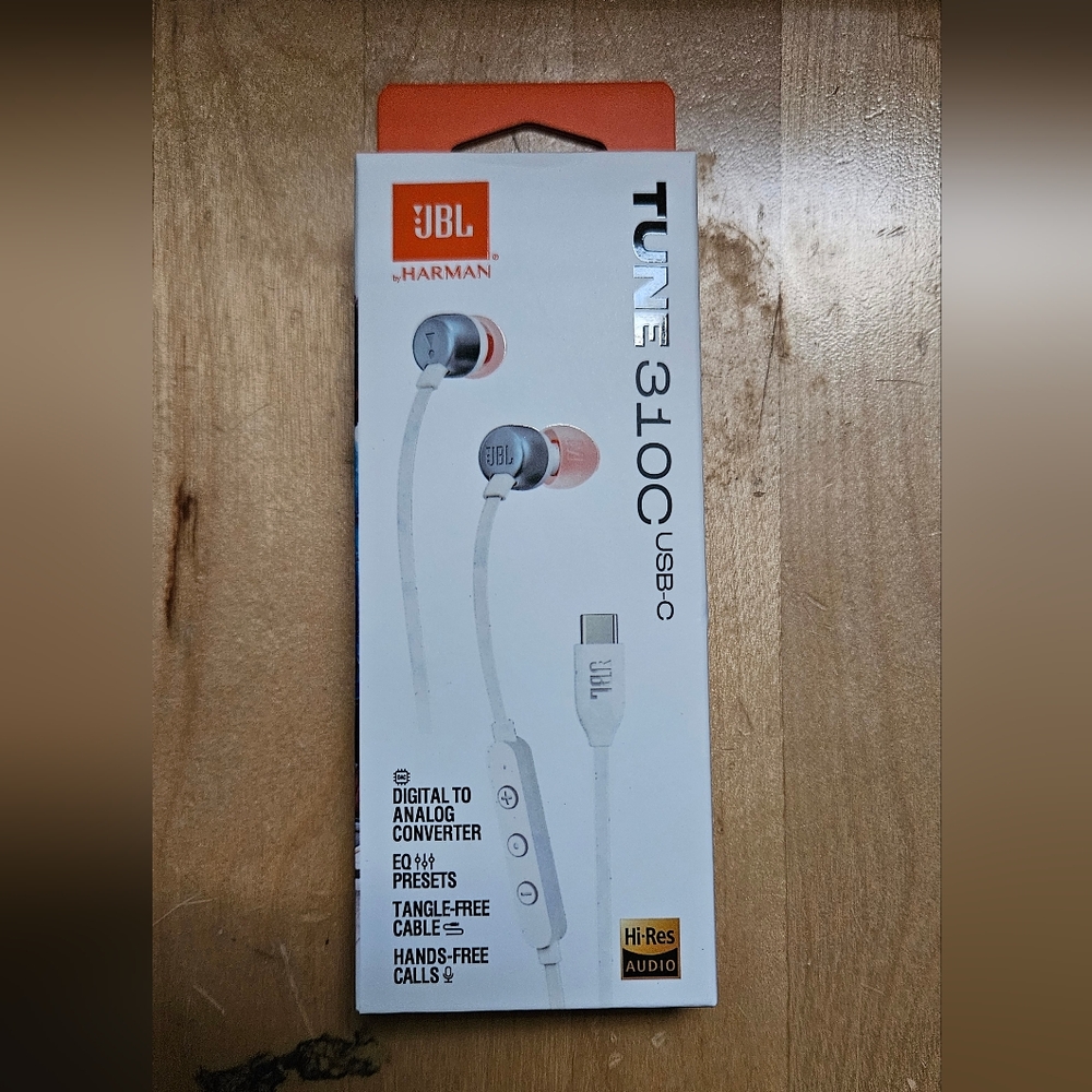 JBL Tune 310C USB-C Earphones